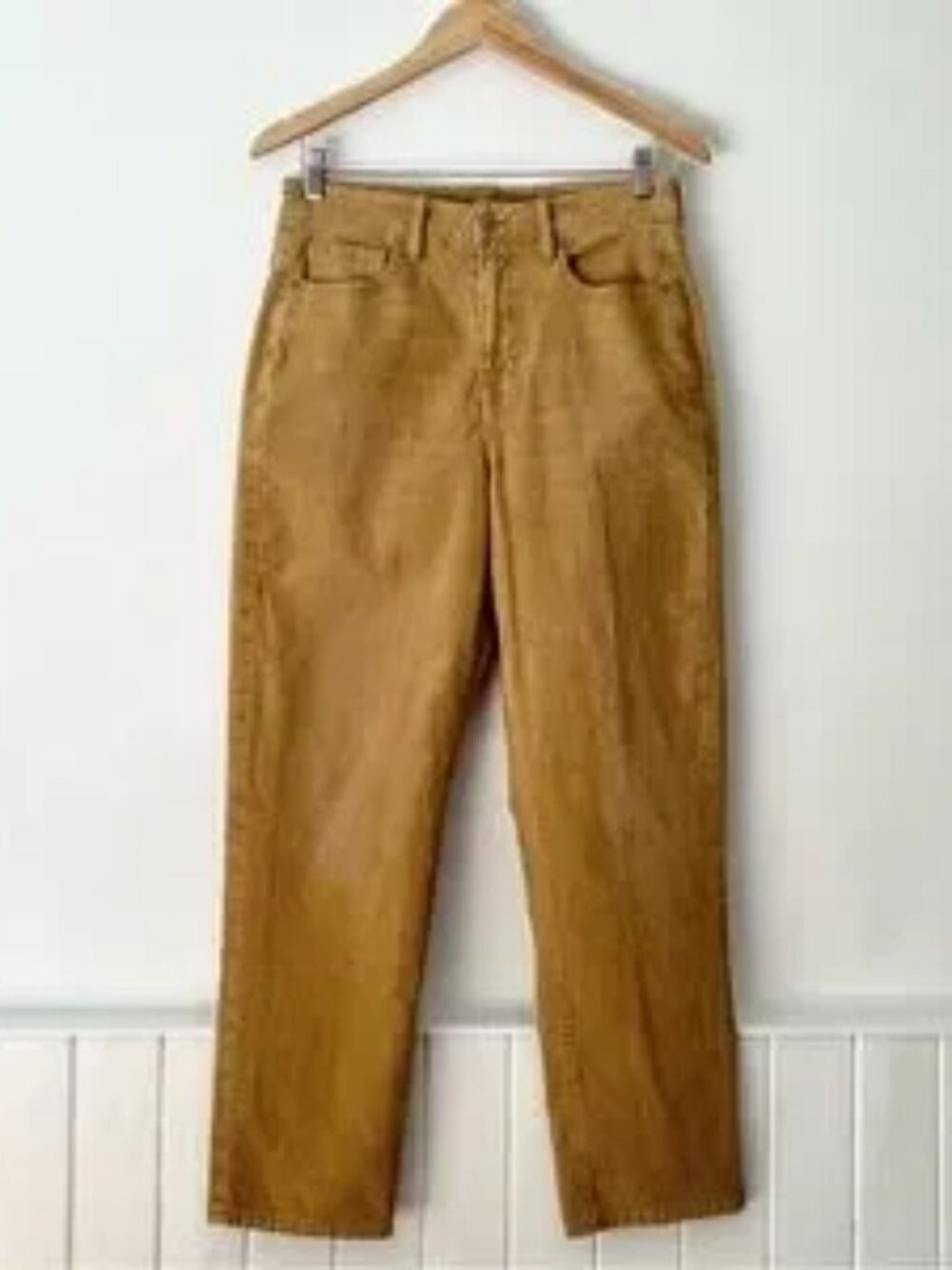 American Eagle Mom Stretch Corduroy Straight Leg High Rise Jeans Reg Size 8